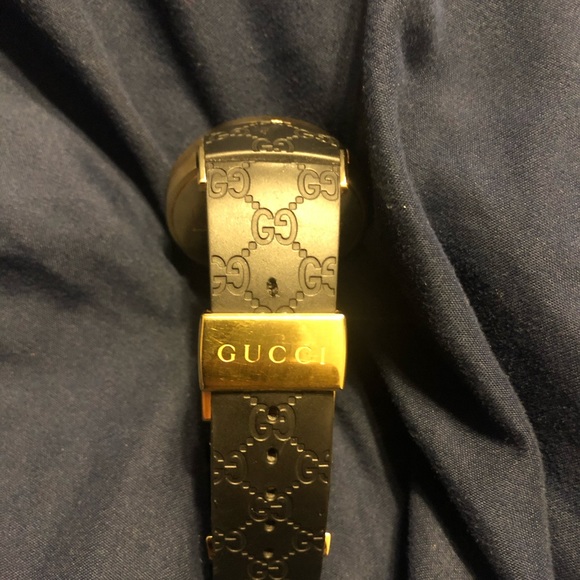 Gold Gucci Digital Watch - Picture 5 of 5